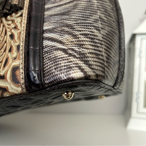 ❌SOLD❌Brahmin Duxbury Gold Bel Canto Satchel - Picture 9 of 14